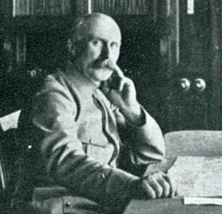 Général Pétain à son poste de commandement