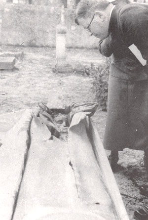 Exhumation de Jacinthe de Fatima