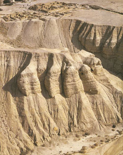 Grottes et Monastère de Qumrân Grottes et Monastère de Qumrân