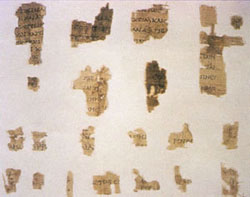 Fragments de papyrus provenant de la grotte 7 Fragments de papyrus provenant de la grotte 7
