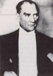 Mustapha Kémal (Atatürk) Mustapha Kémal (Atatürk)
