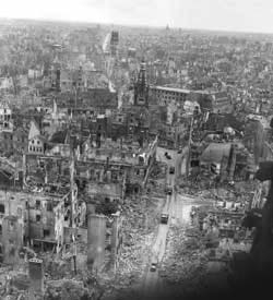 Münster bombardé