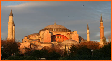 L'une des splendides basiliques de Constantinople