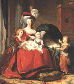 Louis-Charles sur les genoux de sa mère.
