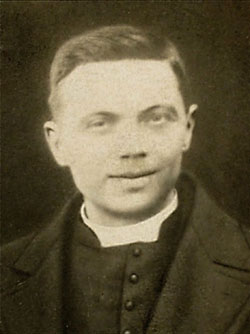 Abbé Poppe en 1922 Abbé Poppe en 1922