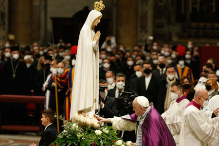 Lettre ouverte au pape François, serviteur de la Servante du Seigneur, médiateur de la paix promise par Elle “ en nom Dieu ”
