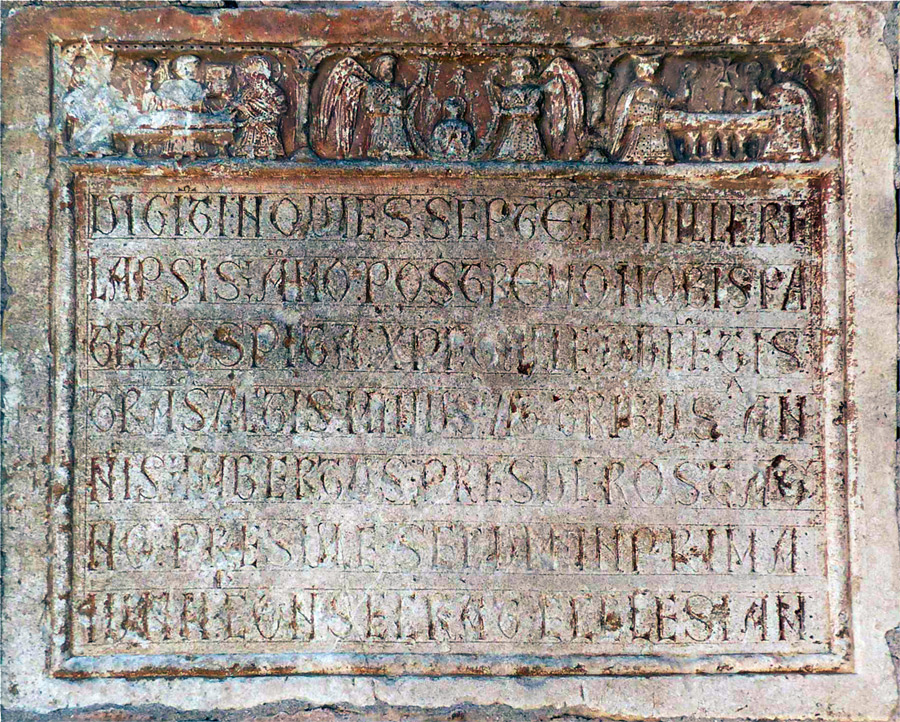 « Bas-relief incrusté dans le portail latéral de la basilique Sainte-Marthe de Tarascon. « Bas-relief incrusté dans le portail latéral de la basilique Sainte-Marthe de Tarascon.