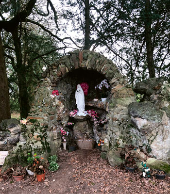La grotte.