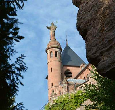 Statue de sainte Odile