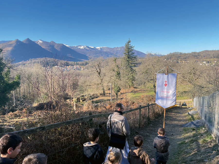 De Bartrès à Lourdes, sur le “ Chemin de Bernadette ”.